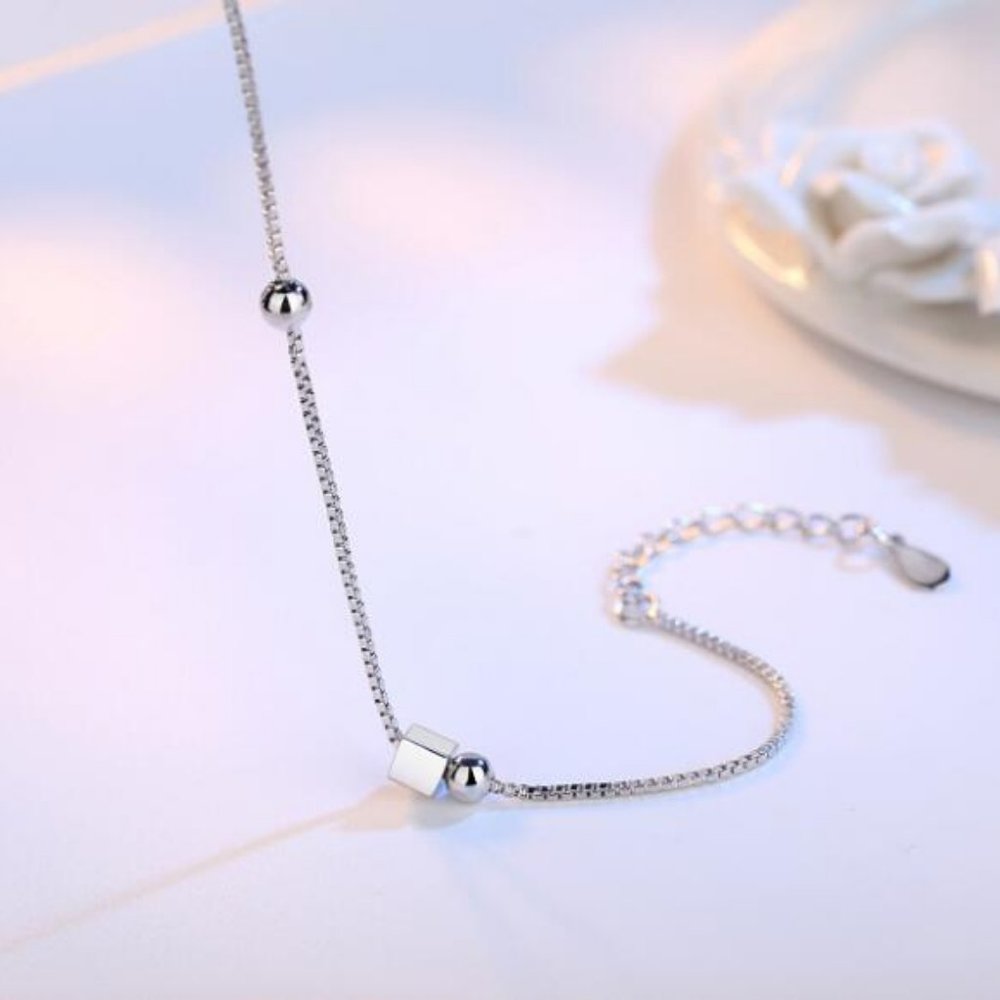 NEW 925 Sterling Silver Simple Cube Bracelet - Picture 3 of 3
